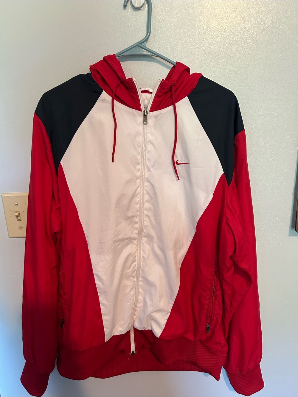 Vintage Nike Red White Navy Blue Windbreaker Jacket